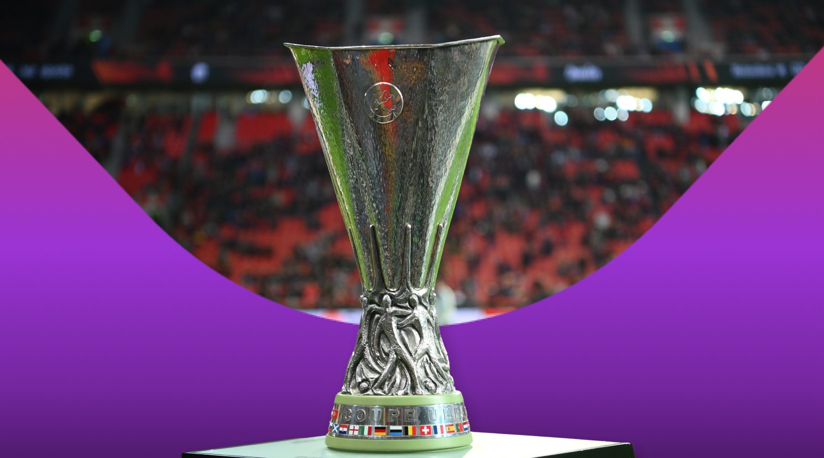 How do the Champions and Europa Leagues work?